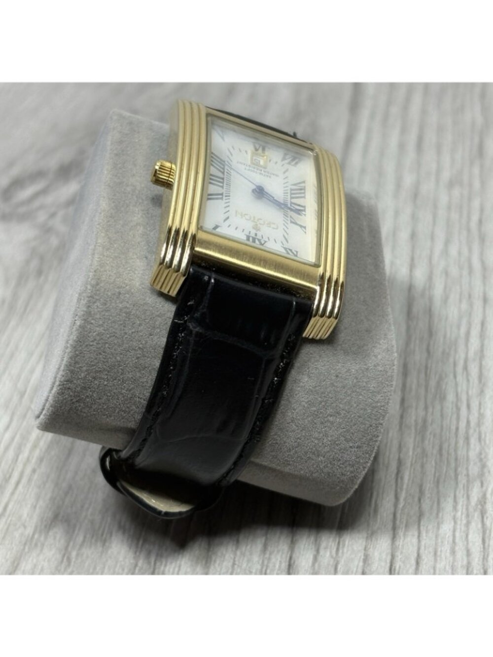 Croton Watch CR307990. 3ATM-100FT. Water Resistant - Needs Battery - Picture 5 of 12